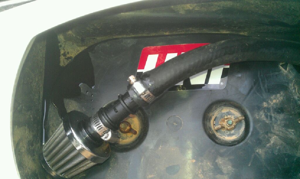 crank case vent/snorkel and gargling? Arctic Chat Arctic Cat Forum